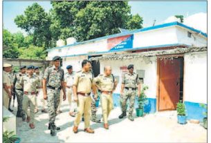 आवेदन नहीं लेना सिरसिया थाना को बहुत मंहगा पड़ा, थाना परिसर बना बवाल का अड्डा।