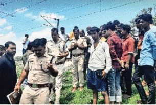 रेलवे लाईन पार करने के दौरान वृद्ध महिला की ट्रेन से कटकर हुई मौत।