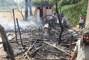 भीषण अगलगी में गरीबो का आधा दर्जन घर जलकर हुआ स्वाहा।