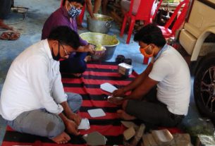 कोरोना वायरस को हराते हराते गरीब भुखमरी से अपनी जिंदगी की जंग न हार जाये।