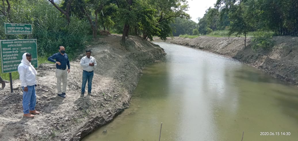 लघु जल संसाधन विभाग द्वारा जल-जीवन-हरियाली अभियान के तहत क्रियान्वित योजनाओं की करायी गयी जांच।