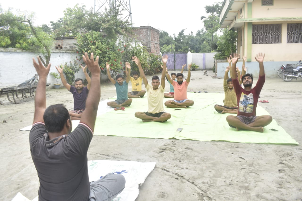 अगर रहना है निरोग तो नित्य दिन करिये योग: शशि कुशवाहा