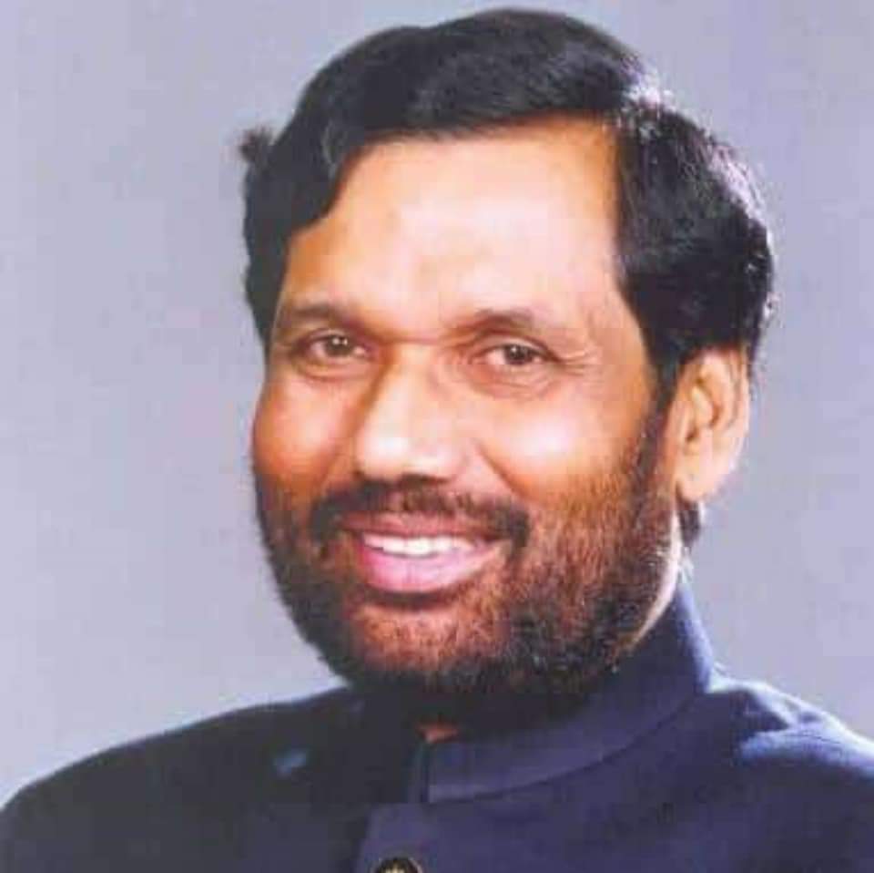 राम मविलास पासवान ने 6 पीएम की कैबिनेट में मंत्री रहने का बनाया था रिकॉर्ड।