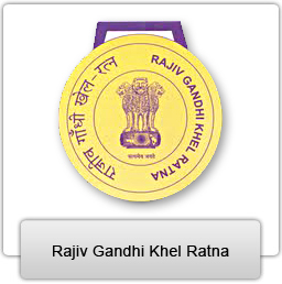 मोदी सरकार का गाँधी – नेहरू परिवार पर एक और प्रहार, राजीव गांधी खेल रत्न का नाम बदल कर ध्यानचंद के नाम पर किया।