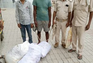 तीन थाने की पुलिस ने अलग-अलग कार्रवाई के दौरान 227 बोतल नेपाली और 50 लीटर चुलाई शराब  एवं दो बाइक सहित तीन कारोबारी हुए गिरफ्तार।