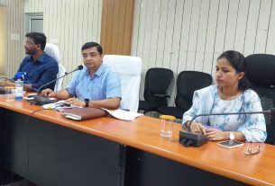 जाति आधारित गणना हेतु चार्ज गणना ब्लॉक एवं उप गणना ब्लॉक का निर्धारण कर अविलंब भेजे प्रतिवेदन : जिलाधिकारी।