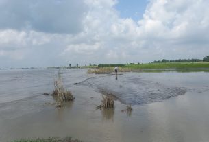 गंडक नदी का कटाव तेज,आक्रोशित ग्रामीणों ने जेई से की नोकझोंक!