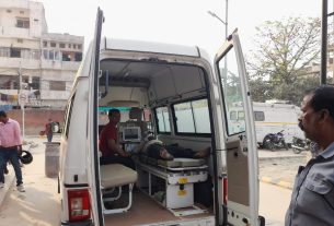 नरकटियागंज चीनी मील में तीन मजदूर कार्य के दौरान घायल, एक कि मौत दो घायल का इलाज जारी।