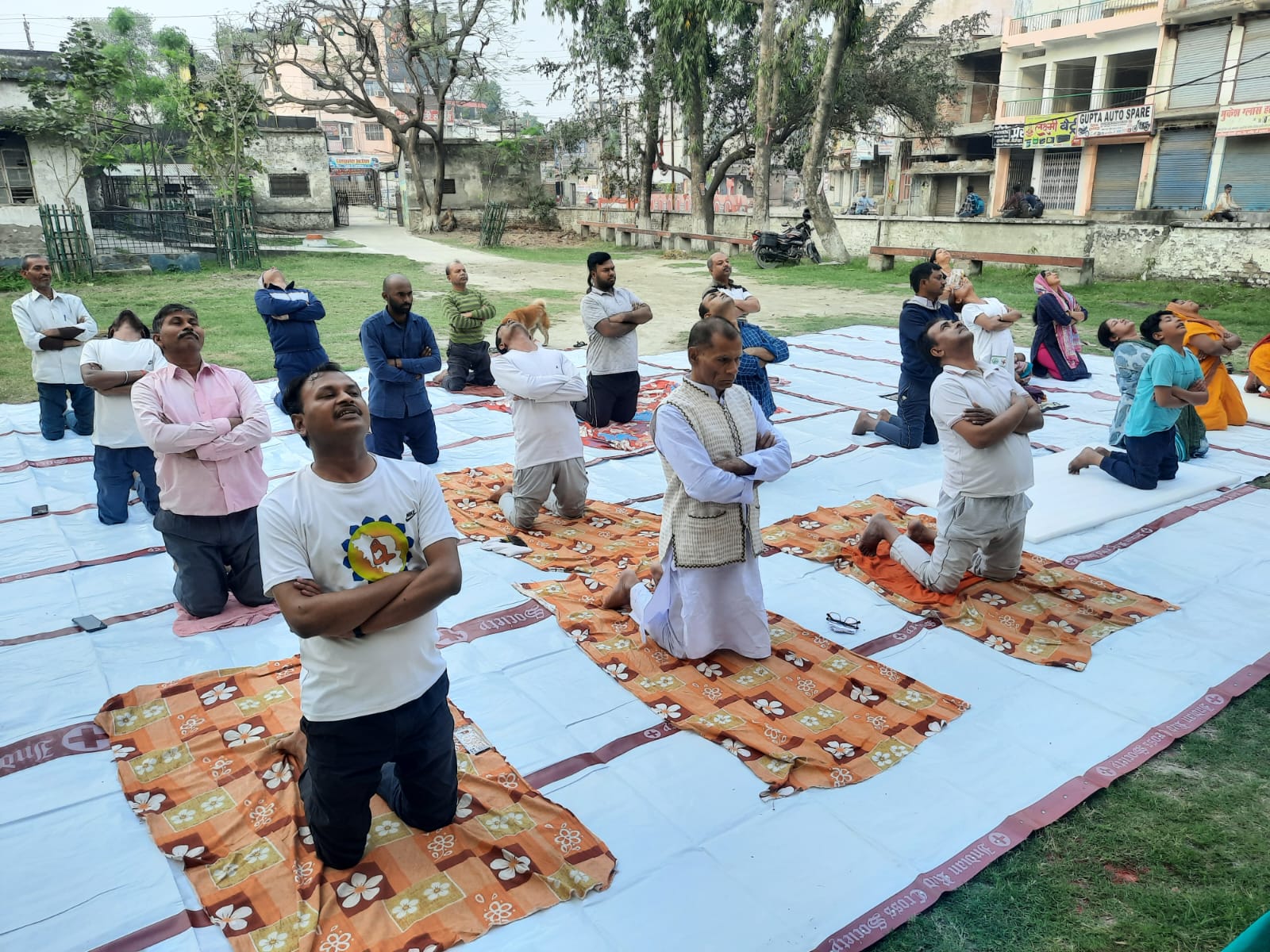 बेतिया रेड क्रॉस भवन के प्रांगण में तीन दिवसीय निशुल्क योग सीरीज हुआ संपन्न।