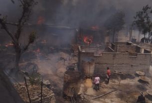 गौनाहा प्रखंड के अलग-अलग गांवों में लगी आग से कई घर सहित लाखों की संपत्ति जलकर राख!