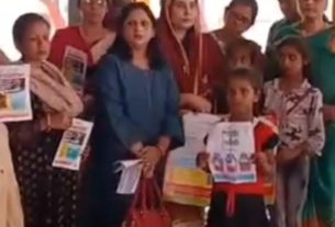 बाल विवाह रोकथाम को लेकर जागरूकता कार्यक्रमः रक्सौल में मंदिर के पुजारी को बाल विवाह न कराने की हिदायत दी गई