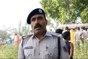 मझौलिया के ओझा मठीया में पेड़ से लटका मिला शव!  *सूचना पर पहुंची पुलिस