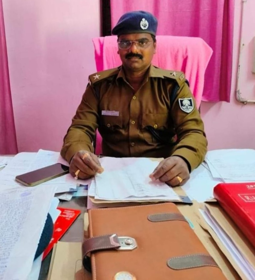 अवैध लोडेड पिस्टल सहित दो जिन्दा कारतूस के साथ एक अपराधी को साठी पुलिस ने धर दबोचा।