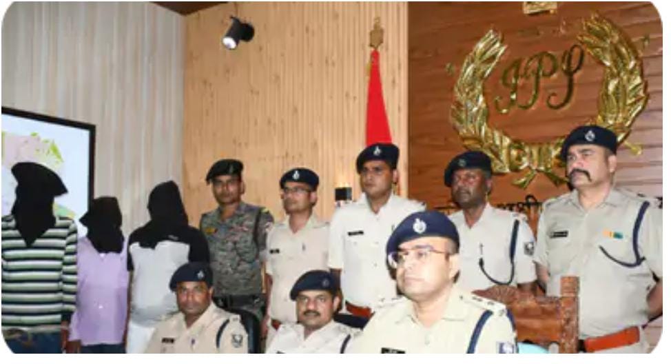 बेतिया पुलिस को मिली बड़ी सफलता,अंतरप्रांतीय लुटेरा गिरफ्तार,अवैध हथियार मिले!