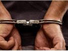 हथकड़ी सरकारआरोपी हुआ फरार,पुलिस ने कर लिया गिरफ्तार।