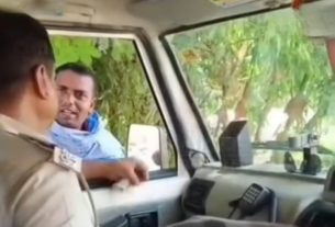 मझौलिया में पुलिसकर्मी ने मांगे दो हजार, 500 लेते हुए कैमरे में कैद