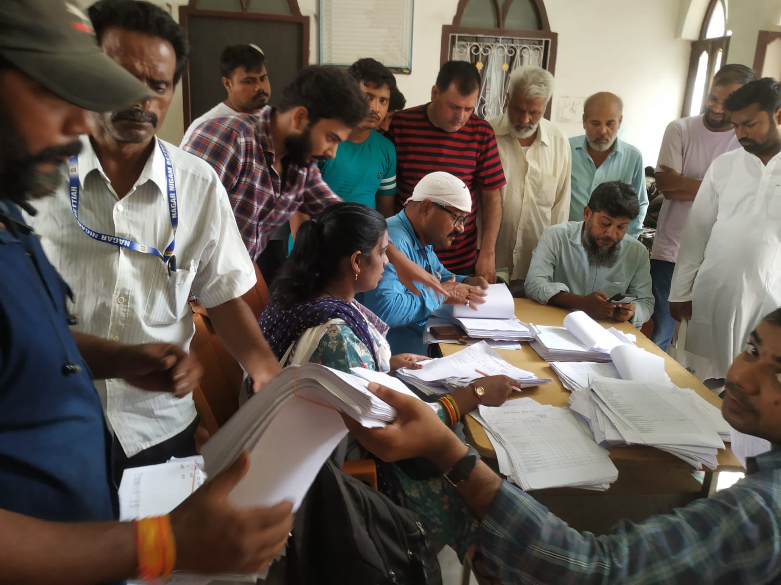राजस्व महाअभियान केवल दिखावा, समस्या का समाधान नहीं, कर्मी कर रहे हैं आनाकानी, टालमटोल की भावना से कर रहे हैं काम।