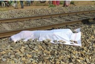 बेतिया में रेलवे ट्रैक से एक अज्ञात वृद्ध व्यक्ति का शव हुआ बरामद।