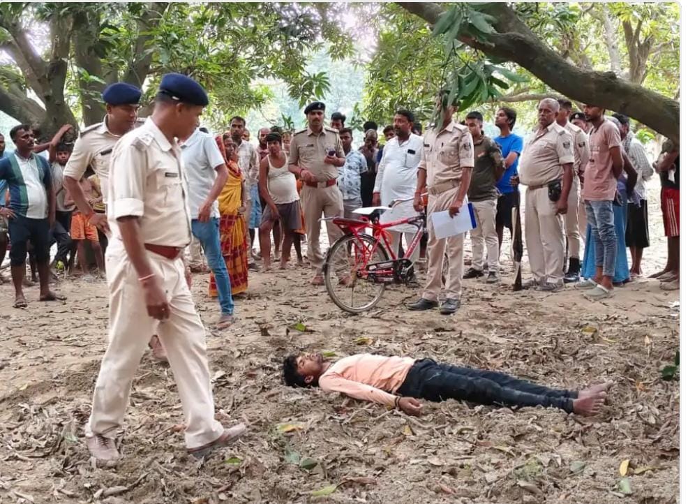एक युवक ससुराल आने पर पेड़ से लटककर की आत्महत्या।