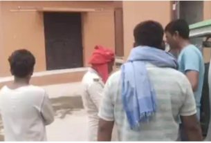 कर्ज से दबेऑटो चालक ने फांसी लगाकर कीआत्महत्या।