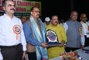 रोटरी वर्ल्ड प्रेसिडेंट शेखर मेहता की घोषणा  बिहार में बनेंगी 500 नई लाइब्रेरी।