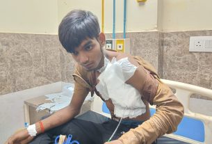 बेतिया में चाकूबाजी की घटना में19 वर्षीय युवक युवक बुरी तरह हुआ घायल।