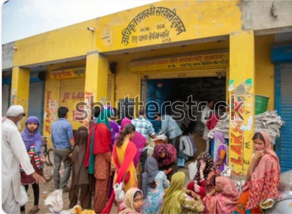 राशन बांटने में घटतौली,ससमय पर राशन नहीं देने पर 19 दुकानों के लाइसेंस हुआ रद्द।