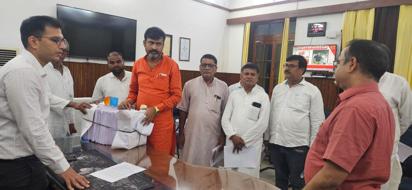 पूर्वी चंपारण जिला में फोटो युक्त निर्वाचक सूची का किया गया अंतिम प्रकाशन