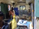 दिल्ली से लौंरिया अपने घर लौटते समय ट्रेन हादसे में एक युवक गंभीर रूप से घायल, कटा पैर