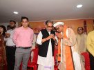स्वतंत्रता संग्राम सेनानियों के उत्तराधिकारी/परिजनों  को माननीय सांसद राधा मोहन सिंह द्वारा सम्मानित किया गया