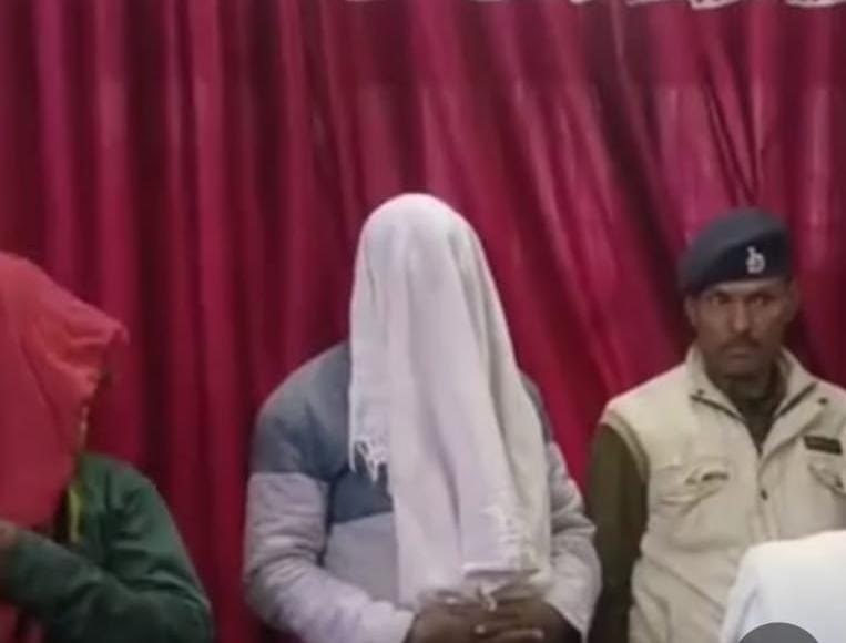 फर्जी लूट के साजिश का हुआ पर्दाफाश,सरपंच सहित तीन लोग गिरफ्तार,गए जेल