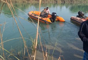 बरवा–खापटोला नहर पहुंचे एसडीआरएफ के जवान, तेज बहाव बना चुनौती।