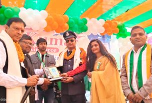 20 वर्षों की गौरवशाली सेवा के बाद एयरफोर्स जवान अमित कुमार की घर वापसी, घोड़ासहन में हुआ भव्य स्वागत।